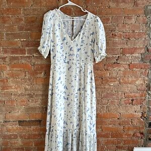 Reformation dress- midi puff sleeve gorgeous print and material!